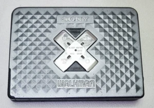Sony Walkman WM-EX 668 Cassette Player - For Parts only - Bild 1 von 21