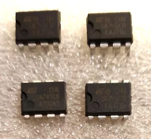 Lot de 4 x µA741 / LM741 - STM - dip 8 - Bild 1 von 1