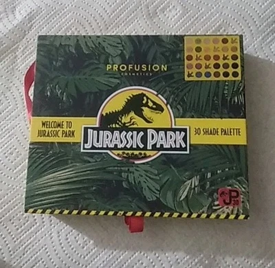 Jurassic Park Profusion Cosmetic 30 Shade Palette New - Image 1 of 4