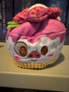 2024 Disney Munchlings Soft & Cuddly Series 1 - Plush Opened To Reveal You Pick - Picture 1 of 8