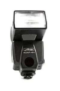 NIKON DEDICATED METZ 40AF-4N CAMERA FLASH UNIT (EXCELLENT) - Picture 1 of 3