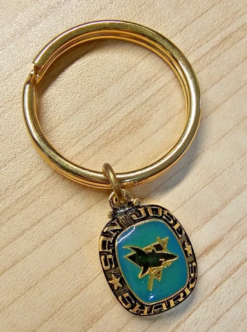 SAN JOSE SHARKS KEYRING Cover