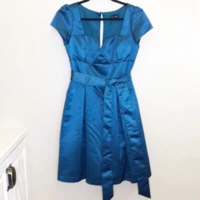 Max & Cleo Turquoise Satin Tie-Waist Square V-Neck Pleated Formal Dress Size 10 - Image 1 of 4