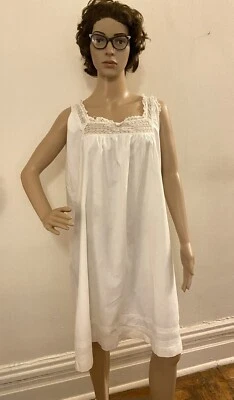 vintage 1930’s white cotton night dress  - Image 1 of 4