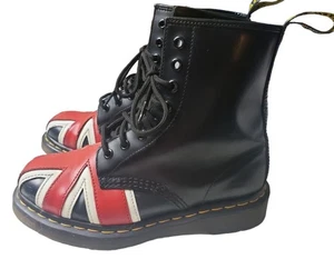 Doc Martens Black Combat Boots Union Jack British Flag Womens EU 37/US 6 10950 - Picture 1 of 12