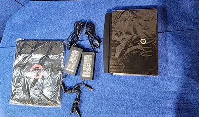 ORIGIN PC EON17-X 17.3" 144Hz i9-11900K 2.50GHz 16GB RAM 1TB SSD RTX 3080 Foto 1 de 4