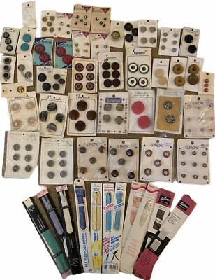 Vintage Buttons and button cards Lot  of 150+ & 11 vintage Zippers New Old Stock - Image 1 of 4