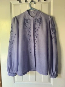 Ladies Embroidered Blouse Sz 8 Lilac Long Sleeves Elastic Waist At The Back - Picture 1 of 11