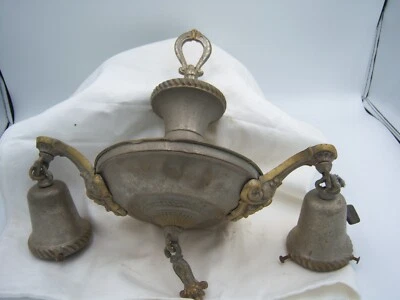 Lámpara de araña de techo de 2 luces de latón Art Nouveau de 11 3/4" de alto Foto 1 de 4