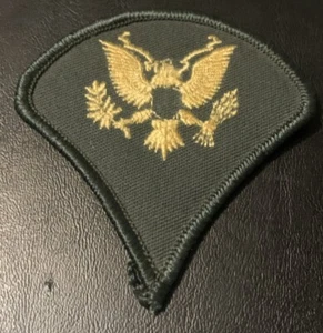 US Army Specialist 3rd Class Enlisted Rank Insignia Patch E-4 E4 Single 3” X 3” - Picture 1 of 1