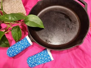 Cast Iron Pan Handle Covers Skillet Sleeve, Pan Handle Sleeve Bright Blue - Picture 1 of 1