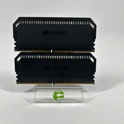 Corsair Dominator Platinum RGB 32GB (2x16GB) RAM DDR4 3200MHz CMT32GX4M2C3200C16 - Image 1 of 4