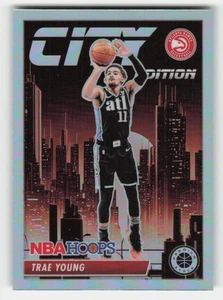 Aros de la NBA 2023-24 Stock Premium #28 Silver Prizm Trae Young City Edition - Imagen 1 de 2