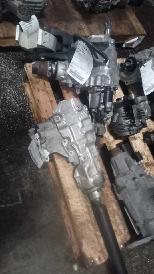 Estuche de transferencia compatible con 17-22 VOLVO XC90 422825 Foto 1 de 1