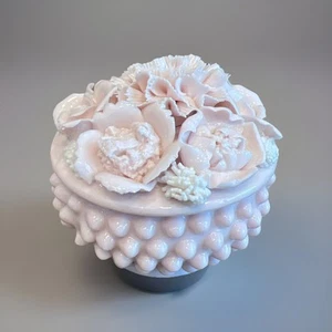  Vintage rosa Lenwile Japan Ardalt Schmuckschatulle, Nagelboden und Blumendeckel - Bild 1 von 6