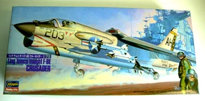 KIT HASEGAWA 1/72 ème VOUGHT F-8E CRUSADER COMPLET TRÈS BON ÉTAT - Picture 1 of 4