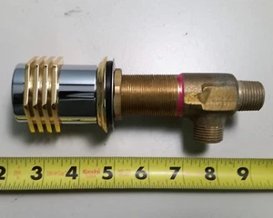 1/2" Wall Mounted 1-Inlet 1-Outlet Chrome & Brass Water Faucet Selector - Picture 1 of 10