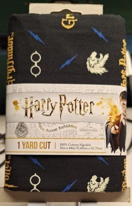 100% Cotton Fabric, Harry Potter Gryffindor Lion, 1 Yard Pre-Cut Fabric!! NEW!! - Picture 1 of 2