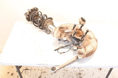 16-18 BMW M3 3.0L Twin Turbo Passenger Right Front Suspension Assembly - Image 1 of 4