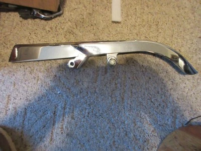 Cubierta protectora de cinturón superior cromada trasera Softail FLSTF 2012-17 OEM Harley Davidson Foto 1 de 3