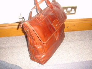 THE BRIDGE LEATHER LARGE HOLDALL - Picture 1 of 11
