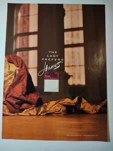 Medias Hanes La Dama Prefiere Ropa de Moda Publicidad Estampada Años 90 De Colección - Imagen 1 de 4