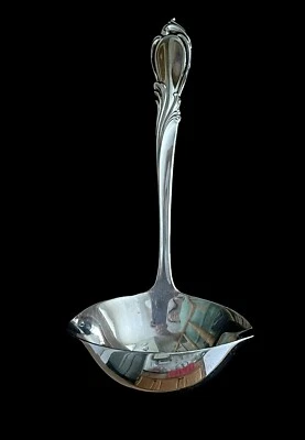 CUCHARÓN DE SALSA DE PLATA ESTERLINA INTERNACIONAL PATRÓN “RHAPSODY” ~ DESCONTINUADO Foto 1 de 4