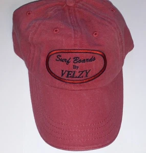 Velzy Red Hat - Picture 1 of 1