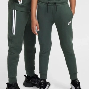 Nike SPORTSWEAR TECH FLEECE REFLECTIVE PANTS GREEN Size L FZ5434-338 - Picture 1 of 4