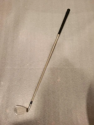 Adams golf Idea a20s Hybrid 9 Iron Womens Right Handed Lightweight 55g  - Image 1 of 4