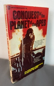 CONQUEST OF THE PLANET OF APES John Jakes Vintage AWARD Paperback 1974, 5th Prt - Picture 1 of 6
