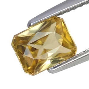 1.65CTS Yellow natural zircon octagon cut loose gemstones - Bild 1 von 2