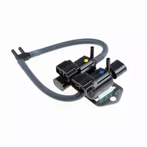 Freewheel Clutch Solenoid Valve For Mitsubishi Pajero Montero MB620532 K5T81794 - Foto 1 di 6