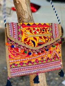 Women Multicolor Hand-held Bag Beautiful Look Hand Made - Picture 1 of 8