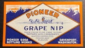 Pioneer Grape Nip Pioneer Soda Bottling Works Davenport WA LABEL 3.5x2.5 - Picture 1 of 2