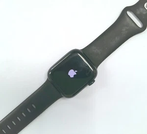 Apple Watch Series 9 41mm GPS + Cellular - Midnight z czarnym paskiem sportowym - Zdjęcie 1 z 6