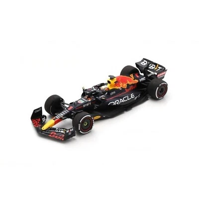 Spark S8524 2022 Honda RB18 ganador del GP de Arabia Saudita Max Verstappen con tabla #1 escala 1/43 Foto 1 de 4