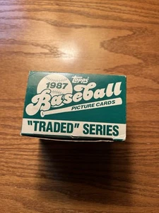 1987 TOPPS "TRADED" SERIES BASEBALL #1T-132T/ COMPLETE SET/NEAR MINT-MINT - Picture 1 of 3