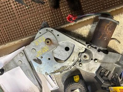 1988 DODGE DYNASTY RH REAR WINDOW MOTOR AND REGULATOR - Image 1 of 3