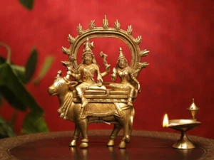 Lord Shiv Parvati mit Nandi Kuh Familie Statue Göttin Shiva Haus Tempel Dekor - Bild 1 von 7