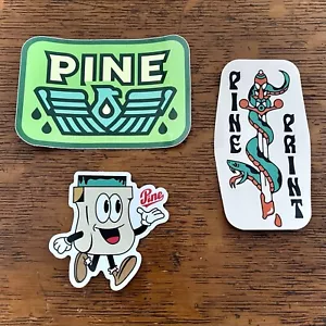 Pegatinas de monopatín PINE estilo tatuaje vintage skate surf punk arte genial hipster💙 - Imagen 1 de 1