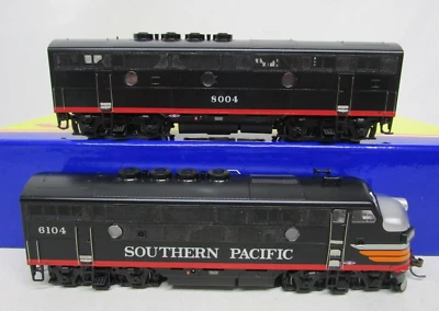 Athearn HO Scale SP Southern Pacific Black Widow EMD F3 AB Diesel Locomotive Set - Image 1 of 4