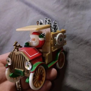 De colección Sello 1984 Papá Noel Entregas Árbol de Navidad Adorno 6to - Imagen 1 de 5