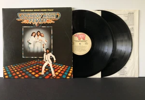 SATURDAY NIGHT FEVER (ORIGINAL MOVIE SOUNDTRACK) 1977-78 RSO 2 lp VG+/VG+/VG++ - Imagen 1 de 8