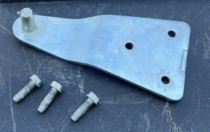 Genuine Refrigerator Upper Door Hinge For Whirlpool WRT104TFDW00 WRT106TFDB01 - Picture 1 of 5