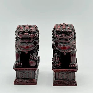 Pair Chinese Foo Dogs 4 Inch Tall Heavy Dark Red Resin Very Detailed Asian Decor - Picture 1 of 12