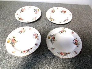 4 Royal Worcester Roanoke Cream Rimmed Soup Bowl 639433 - Picture 1 of 3
