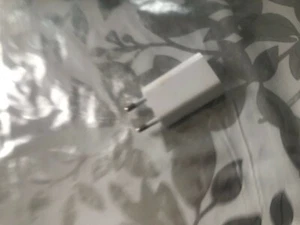 Cargador de enchufe USB de pared original Apple iPhone 110V/220V 5V funciona bien probado - Imagen 1 de 4