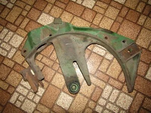 JOHN DEERE GRAIN DRILL DOUBLE DISC OPENER SEED BOOT JD M61843 - Picture 1 of 2