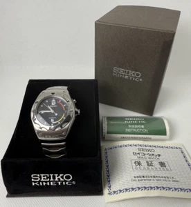 SEIKO KINETIC 5M42 0E60 Japón - Imagen 1 de 18
